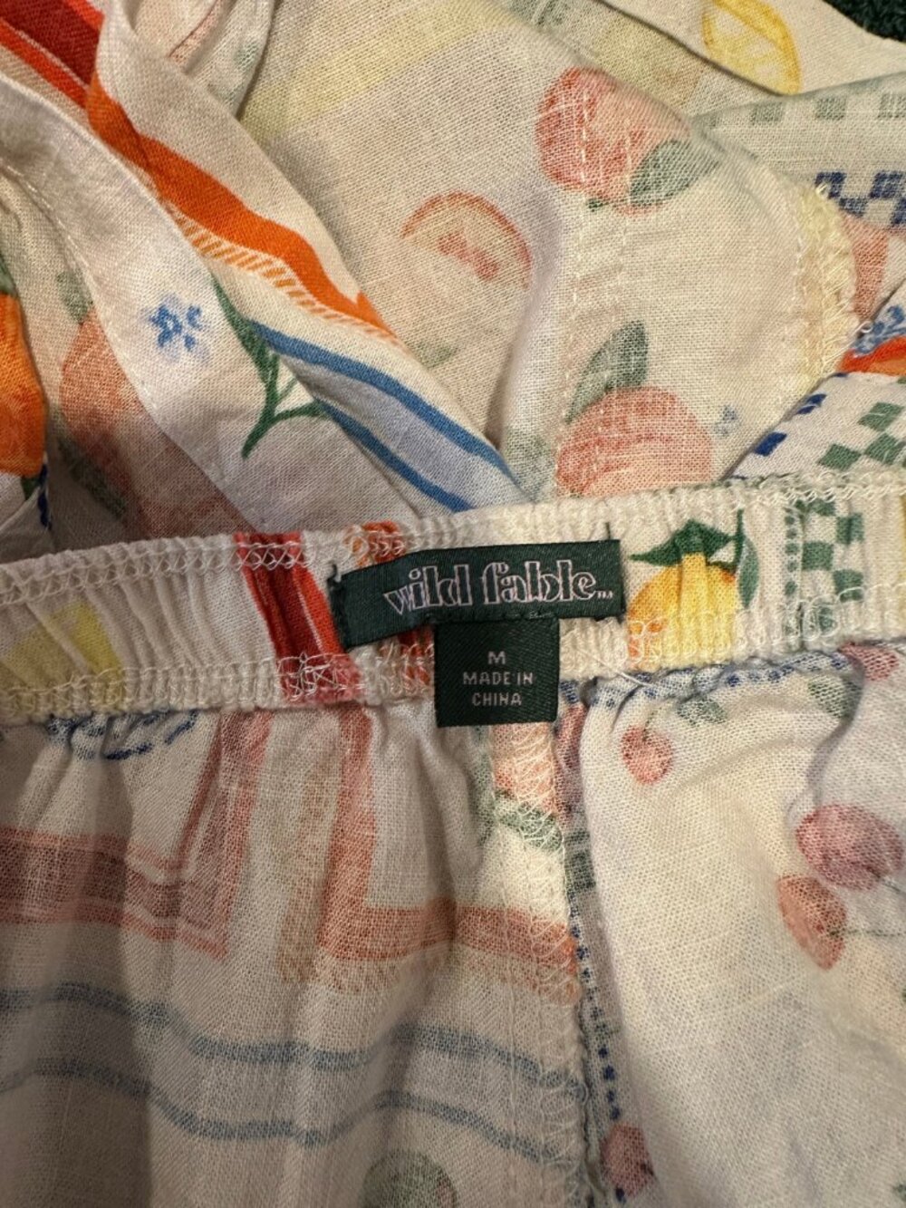 Wild Fable Linen Blend Fruit & Veggie Print White Drawstring Loose Shortes - M - Picture 6 of 7